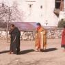 Procession: Religious master of discipline and abbot of Paro Lam Neten (bla ma gnas rtan) with blue hat: going to the dance arena, Paro Tshechu (tshes bcu), morning of the 2nd day