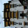 A courtyard on an upper level of the palace.