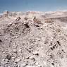 Traces of cobble walls in the summit complex.