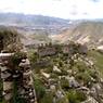 Ruins at mKhar rdo hermitage