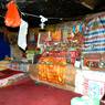 Interior of a nun's hut/cave, Mkhar rdo hermitage