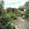 Ruins at mKhar rdo hermitage