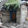 A house in the village of sMu pa, in Kong po