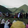 Crowd watching the horse race at Lhagang Horse Festival.&nbsp;