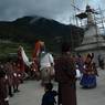 Gonpo Gonmo chham performed circumumbulating the Guru statue