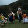Dance performed on slope meadow nearby Kisibi temple