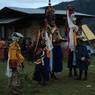 Nubchham dancers waiting for people to come for receiving blessing